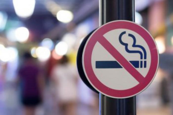 Amendamente la Legea antifumat pentru protejarea fumătorilor pasivi, luna viitoare în Parlament