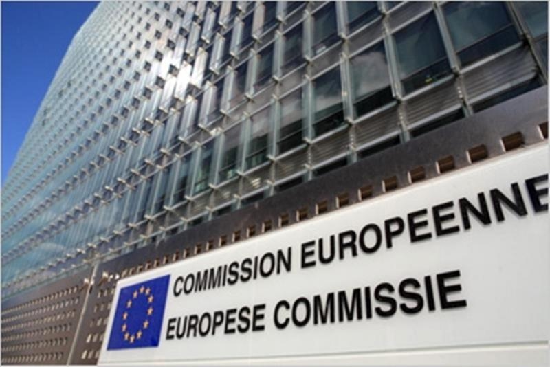 Comisia Europeană va propune  noi reguli pentru taxarea sectorului online