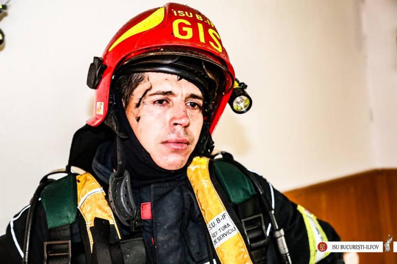 GALERIE FOTO - Interventia dramatică a pompierilor la incendiul de la căminul de bătrâni 18589210