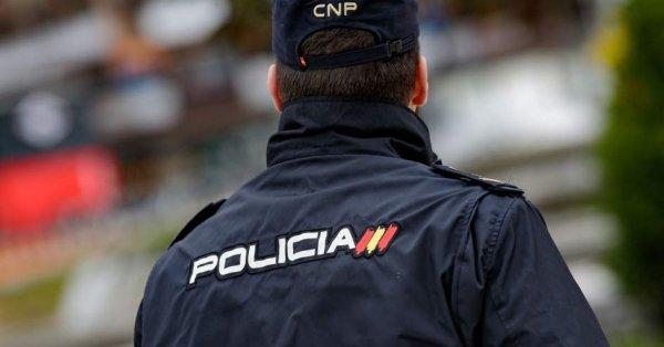 Spania: Poliţia a sigilat peste jumătate din şcolile din Catalonia destinate secţiillor de votare la referendum