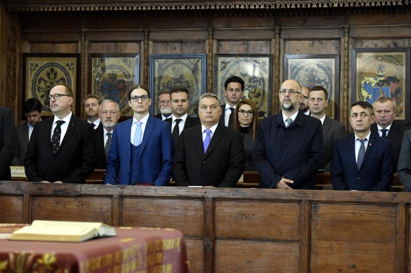 Premierul Viktor Orban a participat la sfinţirea bisericii celei mai noi congregaţii reformate din România