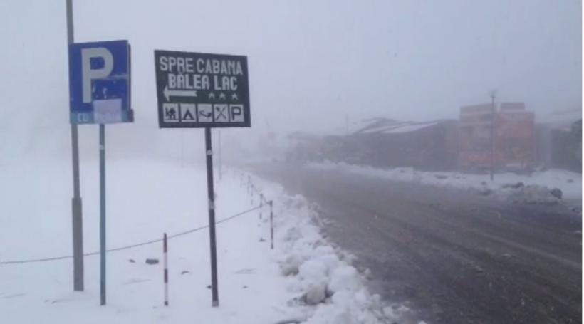 Transfăgărășanul ese închis între Bâlea Cascadă şi Bâlea Lac din cauza zăpezii și a viscolului