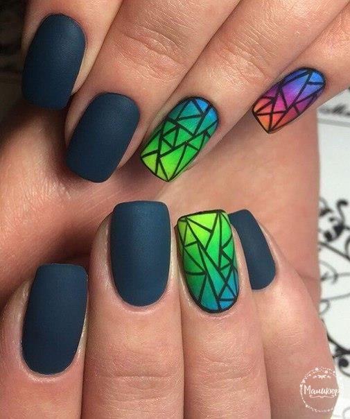 Ce modele de unghii se poarta in toamna lui 2017! Invata ce nuante de oje sa alegi pentru a fi in trend 18590334