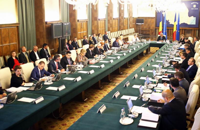 Tudose: Măsura split TVA va fi amendată în Parlament