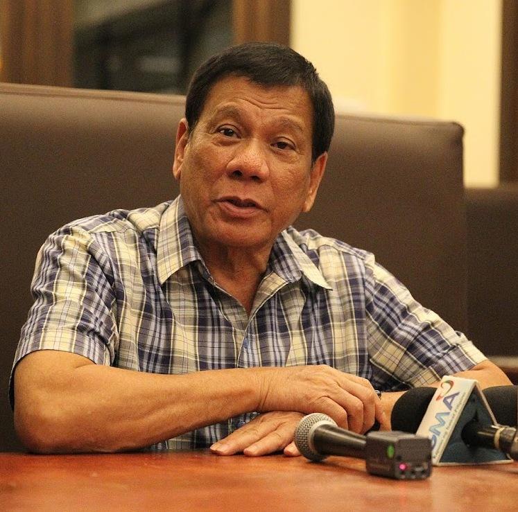 Rodrigo Duterte cere un „guvern revoluționar” care să-i „aresteze pe toți”