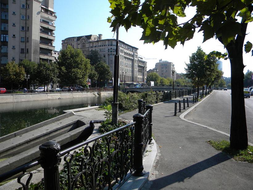 Mai multe zone din București rămân duminică fără energie electrică
