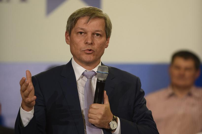 Liberalii dau vina pe Dacian Cioloş pentru blatul lor cu PSD