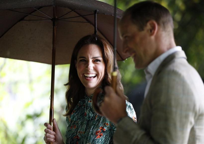 Prinţul William şi soţia sa Kate anunţă că al treilea copil al lor se va naşte în aprilie