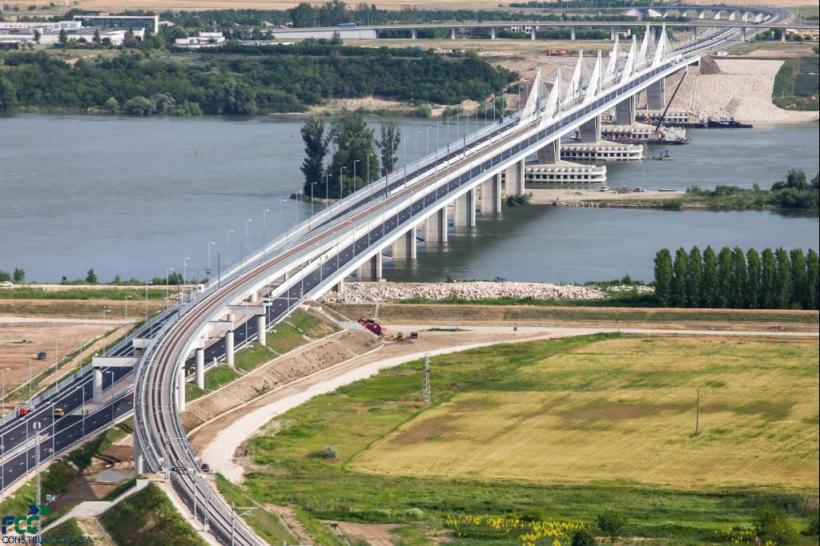 Trafic oprit pe podul Calafat-Vidin astăzi între orele 13:00-14:00, pentru lucrări de reparaţii