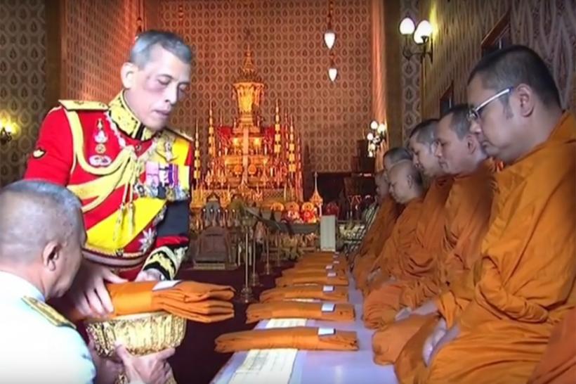 VIDEO - Regele Thailandei, incinerat în timpul unei ceremonii care a costat 77 milioane de euro