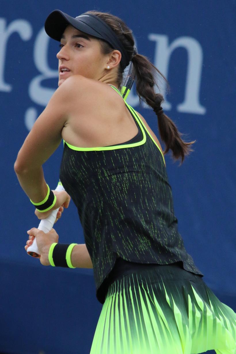 Caroline Garcia, victorioasă în faţa Carolinei Wozniacki, la Turneul Campioanelor