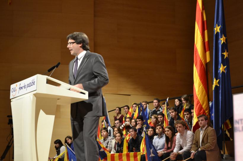 Puigdemont nu se va prezenta în faţa justiţiei din Spania, unde riscă să fie arestat