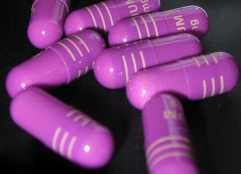 Un medicament utilizat de mulți români poate dubla riscul de cancer la stomac. Îl vei mai folosi?