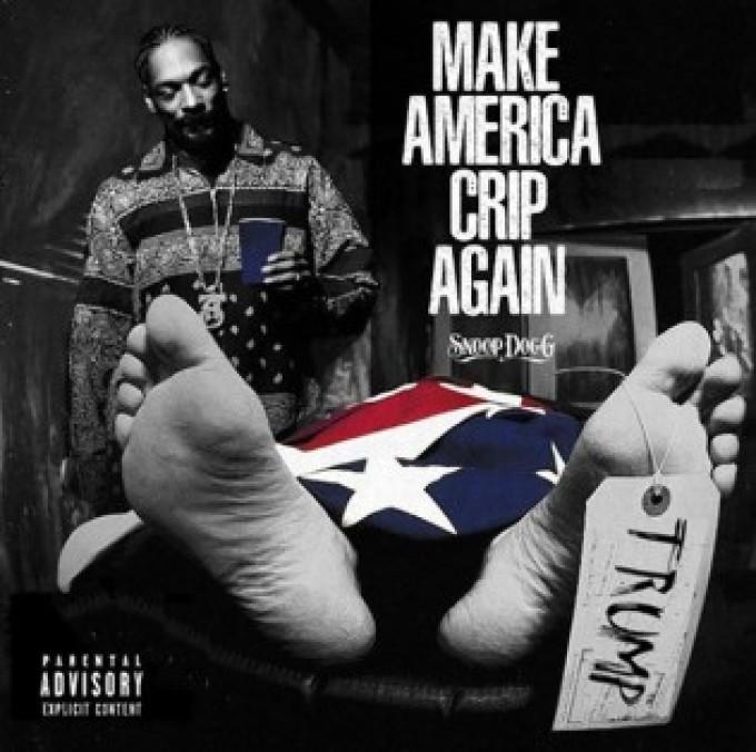 Imagini șocante! Rapperul Snoop Dogg apare stând lângă corpul neînsufleţit al lui Donald Trump