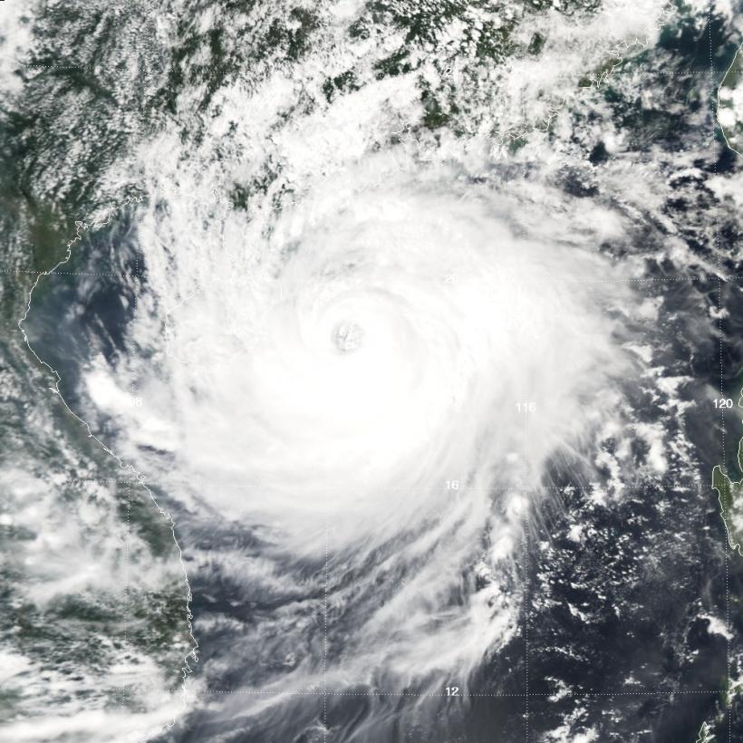 27 de morți în urma taifunului Damrey