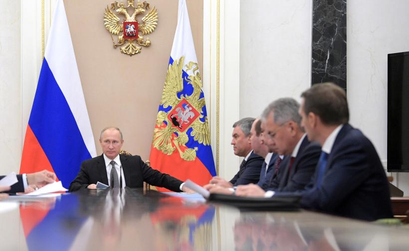 Putin susţine că SUA vor să perturbe viitoarele alegeri prezidenţiale din Rusia