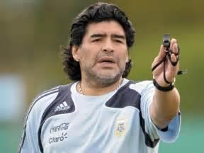 Fotbal: Maradona regretă absenţa Italiei la Mondialul din Rusia 