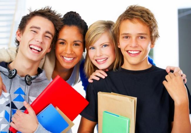 Veşti bune pentru tineri! Absolvenţii instituţiilor de învăţământ pot beneficia de o primă de inserţie la angajare