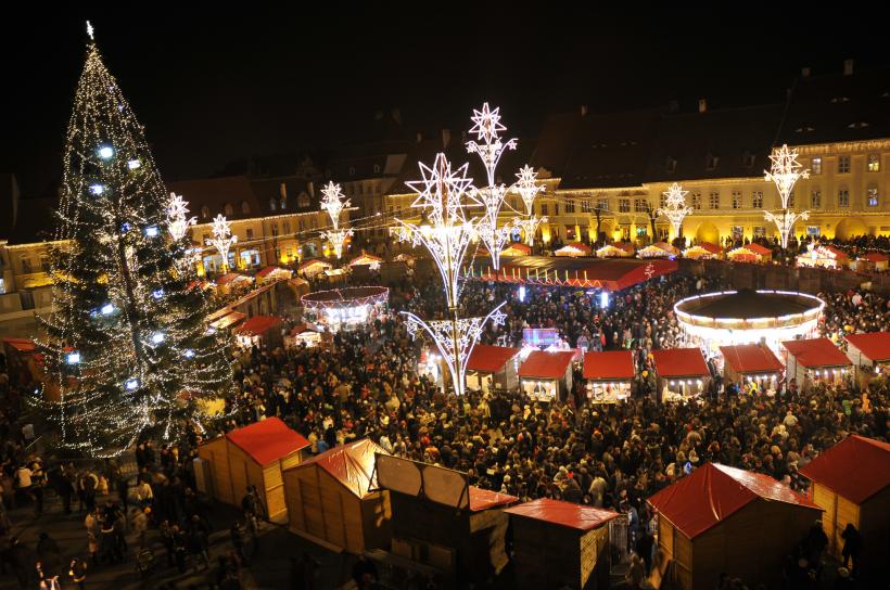 Sibiu:Pentru prima dată, artizani din Germania participă la Târgul de Crăciun, realizat după model vienez