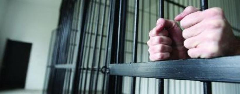 Galaţi: Deţinut de la penitenciar în stare gravă la spital, după o tentativă de suicid 