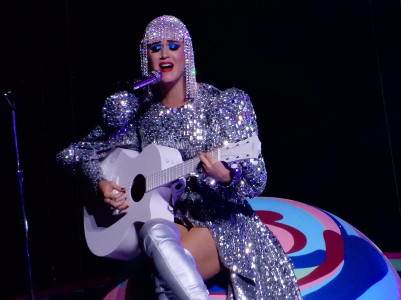 Katy Perry va putea să cumpere o fostă mănăstire din Los Angeles
