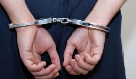 Argeş: Un tânăr care şi-a şantajat fosta iubită cu imagini compromiţătoare a fost arestat preventiv