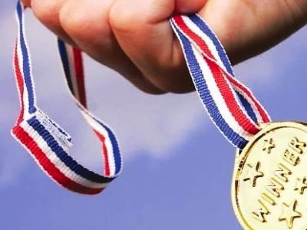 Cinci premii pentru olimpicii români, la Olimpiada Internaţională de Astronomie şi Astrofizică