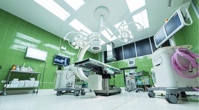 Dupa o investitie de 700.000 euro, MedLife deschide o hyperclinică la Brăila