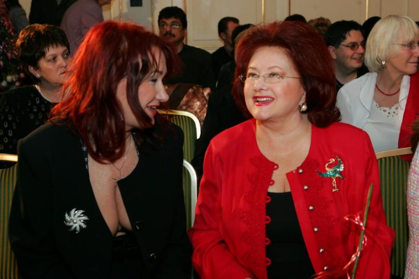 GALERIE FOTO - Stela Popescu, drumul actriței din Basarabia până la statutul Doamna Teatrului de Revistă 18595342