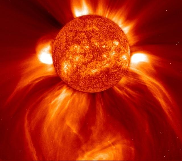 Astronomii rusi au vazut pe Soare o protuberanta URIASA!