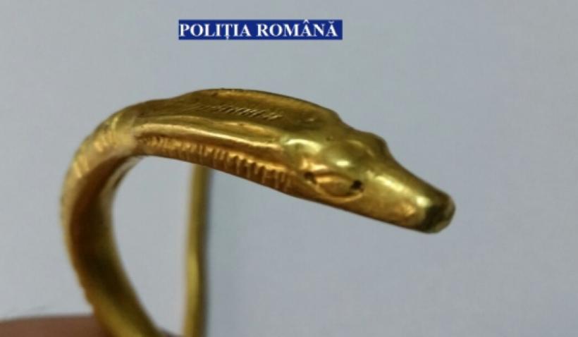 Descoperire incredibilă în Olt! Un bărbat a găsit o brăţară din aur care ar face parte din Patrimoniul Naţional