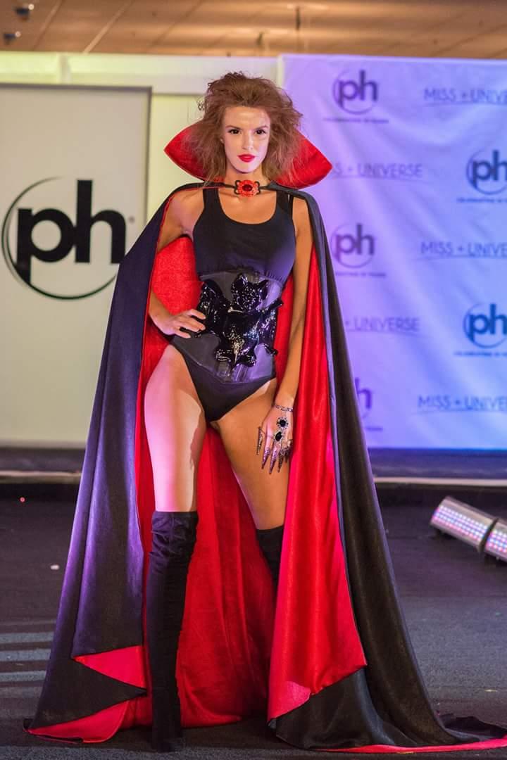 Miss Univers - Costumația lui Dracula, prezentată ca port popular românesc
