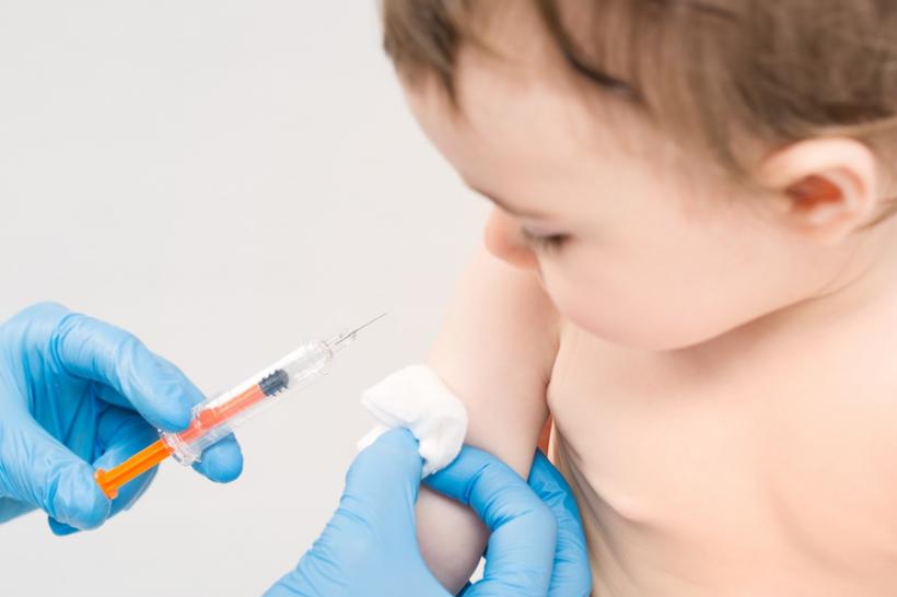 Raport alarmant al CE, privind vaccinarea în România