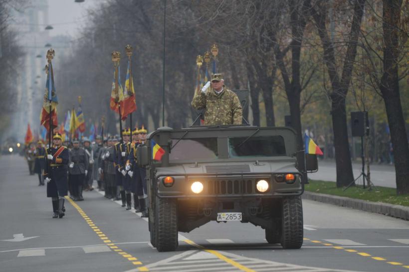 Parada de 1 Decembrie. Militari români, din ţări aliate şi partenere, aeronave, tehnică de luptă şi armament