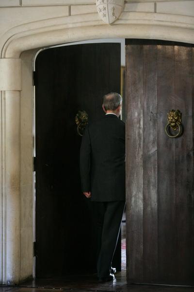 ALERTĂ - Regele Mihai a murit 18596716