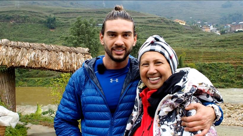 Dorian Popa și mama sa:  primele impresii despre aventura „Asia Express”