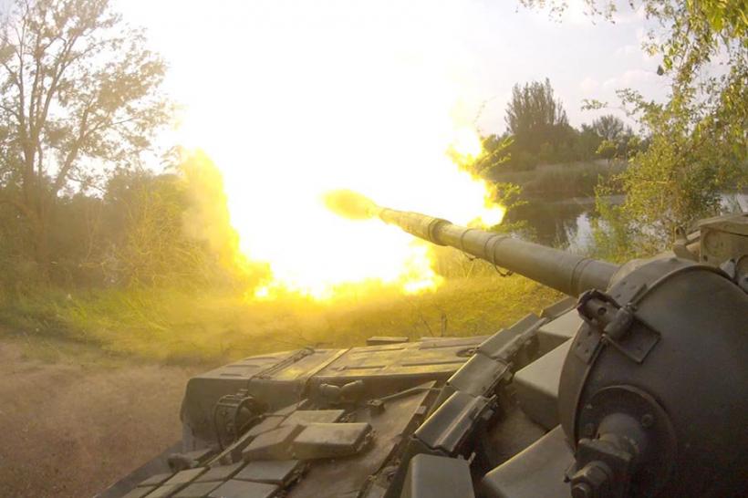 Cinci persoane ucise în noi confruntări armate în estul Ucrainei