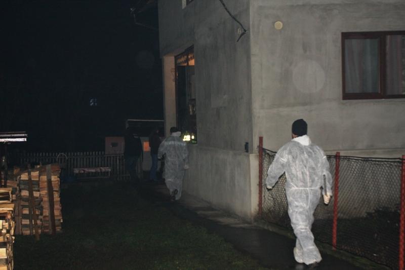 Un mort și 3 răniți, într-un scandal cu împușcături în Sângeorz-Băi
