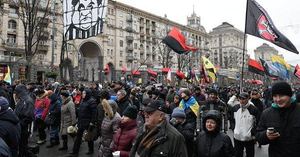 Mii de susținători manifestează în Kiev pentru eliberarea lui Mihail Saakaşvili