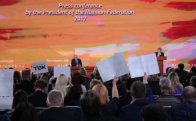 Putin candidează ca independent la alegerile prezidențiale din 2018