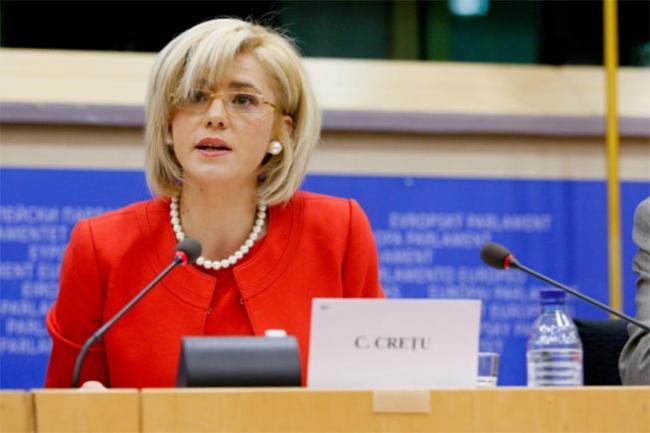 Comisarul european Corina Creţu recomandă mai multă stabilitate politică în România