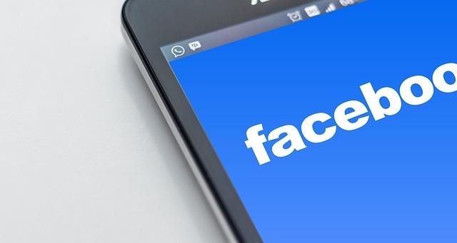 Facebook te anunta când fotografiile tale sunt încărcate pe reţea