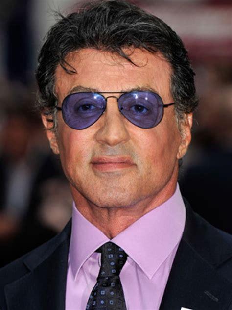 Sylvester Stallone neagă categoric acuzaţiile potrivit cărora ar fi violat o femeie în anii '90 