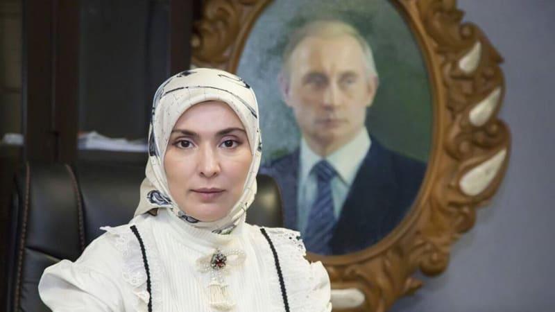 O musulmană din Daghestan, contracandidata lui Putin la alegerile prezidențiale