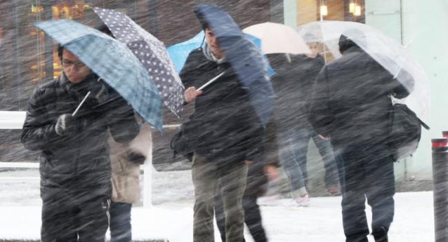 Prognoza METEO pentru 4, 5 și 6 ianuarie: Precipitații în toată țara