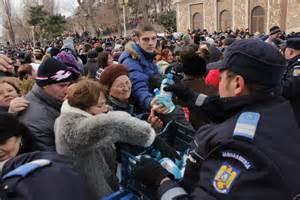 De Bobotează 900 de poliţişti vor fi mobilizaţi să asigure liniștea publică
