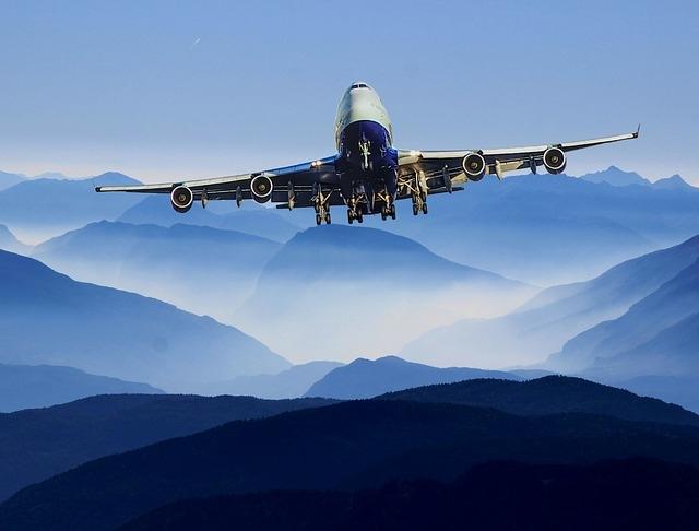 Batalia titanilor! Boeing a devansat Airbus la numarul de avioane livrate!