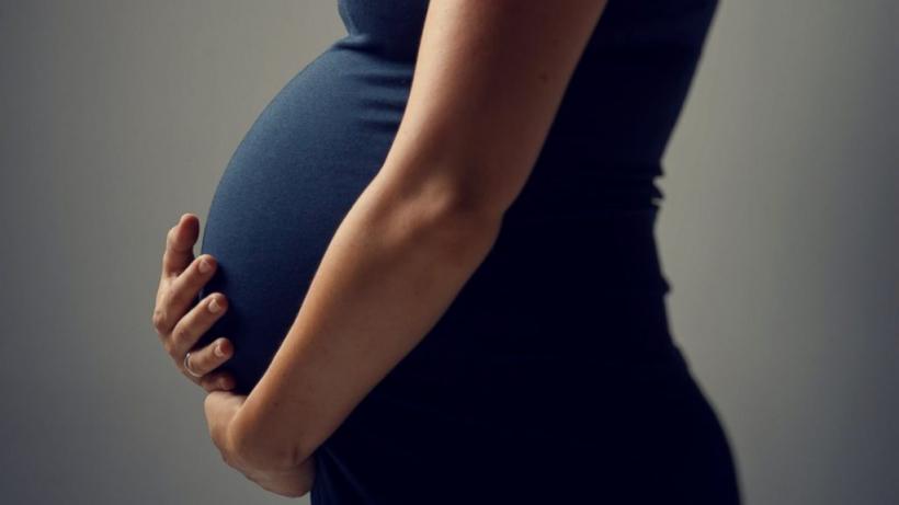 O gravidă din Iaşi a murit după ce a fost plimbată între 4 spitale