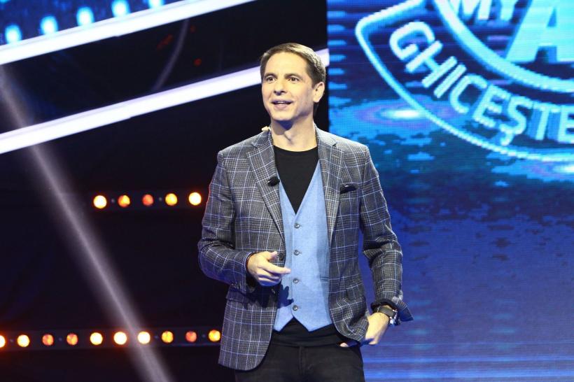 Omul cu cele mai multe piercing-uri din lume,  invitat special la “Guess My Age – Ghicește vârsta” 18600952