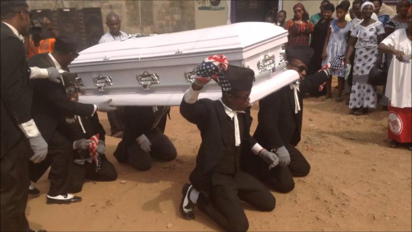 VIDEO - Șocant! Care sunt noile tendințe în ceremoniile funerare din Ghana